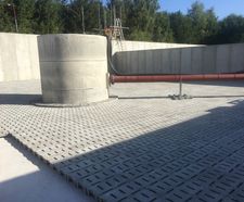 Installation of filter bed drainage tiles