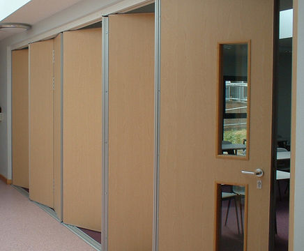 Stylefold folding wall