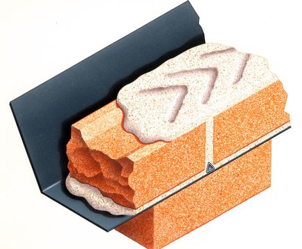 Triangular weep modernises traditional practice
