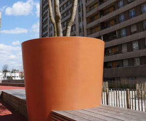 Pro Urba Classica planter