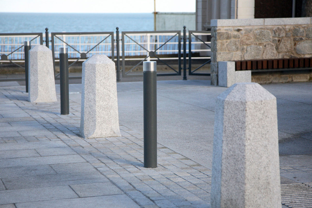 Street furniture, People's Park, Dún Laoghaire, Dublin Omos ESI