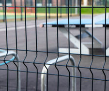 Fencing for new school on Greenwich Peninsula