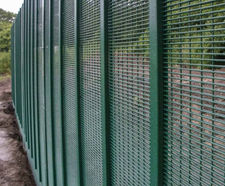 Securus AC – 358 rigid mesh fencing for rapid 2-man install
