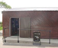 Timber-clad golf pro shop