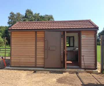 Fully-fitted pitch and putt kiosk - Norwich