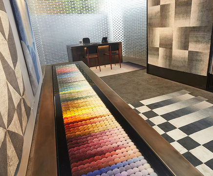 Remote bespoke carpet design service