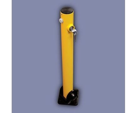 AR5/T key operated folding security post