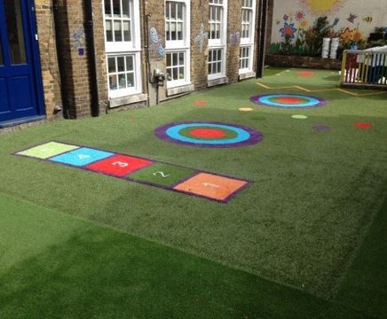Nomow artificial grass transforms school playground