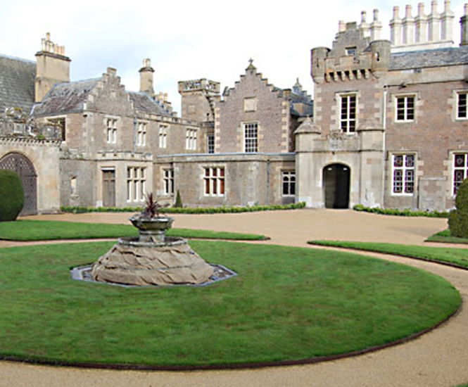 Terrabound resin bound surfacing, Abbotsford House