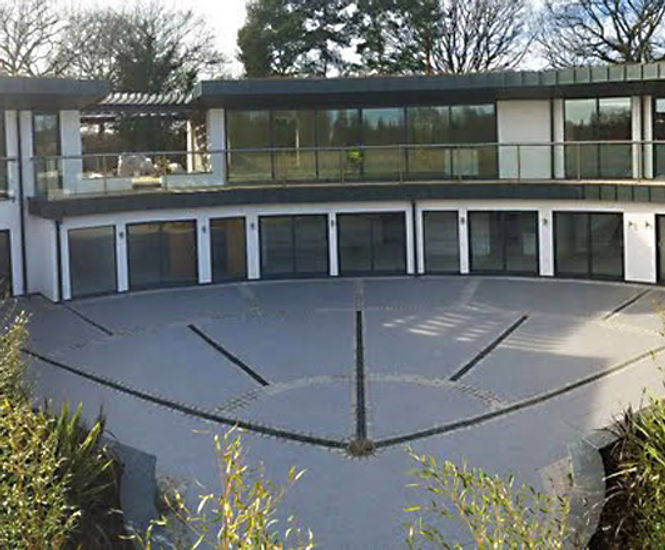 Addaset surface complements contemporary property