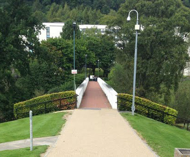 Resin bonded surfacing for Stirling University pathways