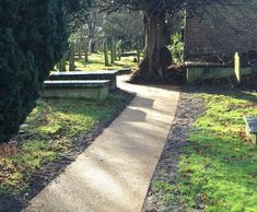 Resin bound pathway surfacing for church in Prestbury