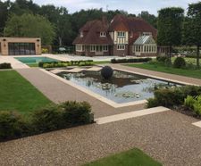 Resin bound decorative pathways for prestigious property