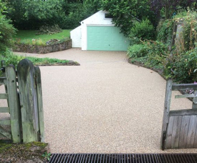 Addaset resin-bound surfacing for residential driveway