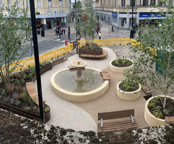 Slip-resistant surfacing for Clarence Fountain plinth