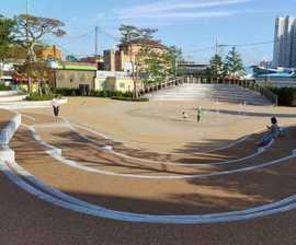 Permeable resin bound pathways for park - South Korea