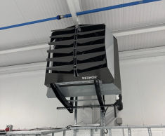 Air to air heat pump for low carbon warehouse heating