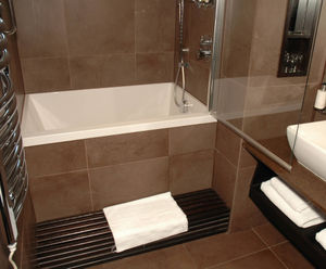 Bespoke baths designed for Southport Hotel