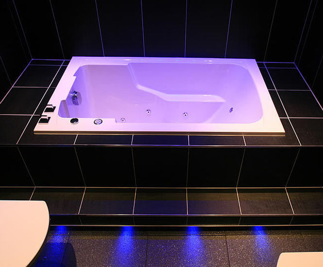 Bespoke hydrotherapy systems for baths