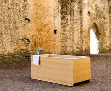 Hinoki timber Japanese-style bath