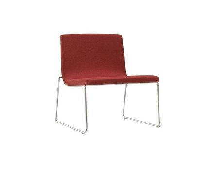 Andreu World Lineal chairs