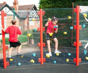 Clear Traverse climbing wall for playgrounds
