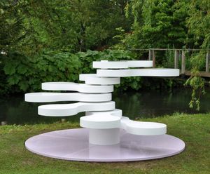 Spinning Seats - adjustable sculptural seating