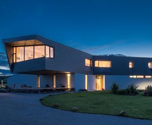 Rainscreen cladding for modern and sustainable new home