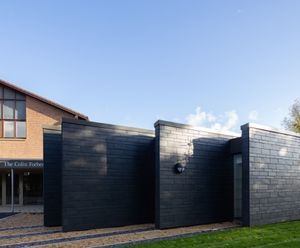 Slate rainscreen cladding - Museum of Life Sciences