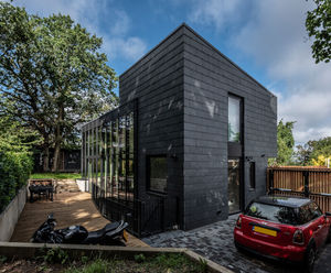 Natural slate rainscreen cladding - Dollis Hill, London
