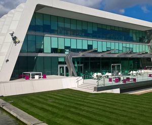Nu-Cryl WRS facade protection for Napp Pharmaceuticals