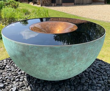 The Specular™ - bronze garden water bowl