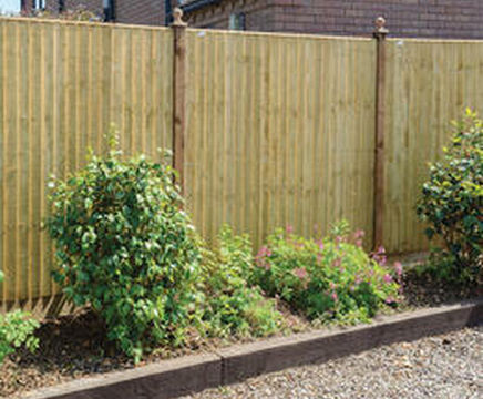 Timber board fencing
