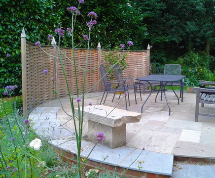 Curved oak fence panels
