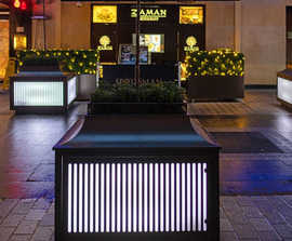 Illuminated planters and bench planters