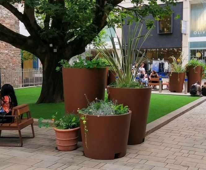 Conical planters for redeveloped shopping area – Bristol