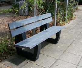 Bonn - recycled plastic seat