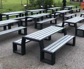 Matrix 08 - recycled plastic picnic bench