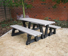 Lyon picnic table with step-through bench seats