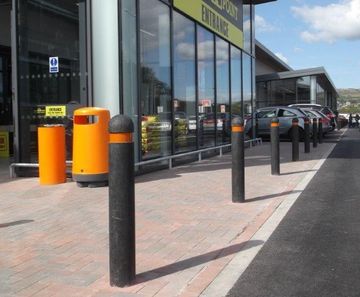 Dome Top Bollard - recycled plastic reflective traffic post