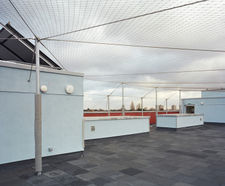 Stainless steel mesh provides safe rooftop play space