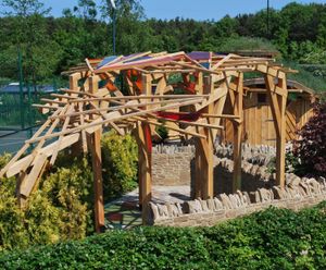 Columbia Grange School outdoor classroom and pergola