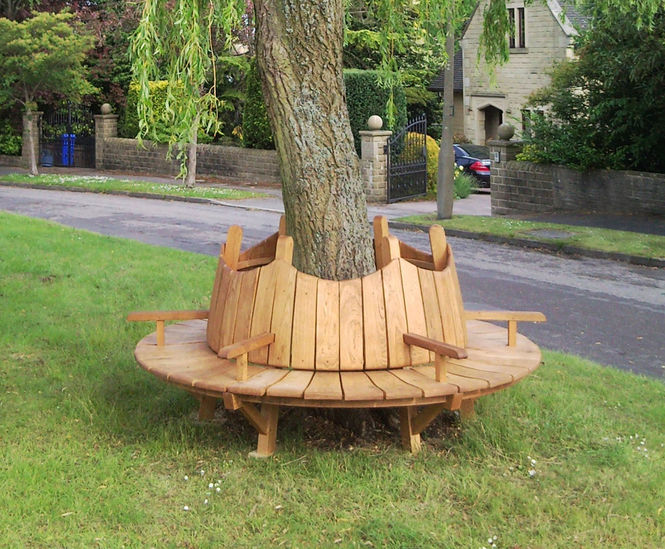 Bespoke timber tree seats | Handspring Design