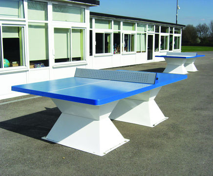 Diabolo outdoor table tennis table