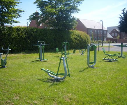Cardio outdoor gym equipment bundle