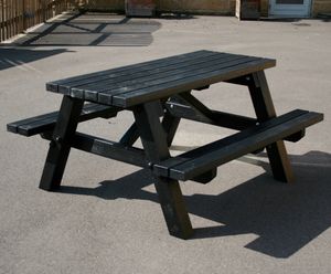 Pewsham Recycled Plastic Picnic Table and Bench - PPT401
