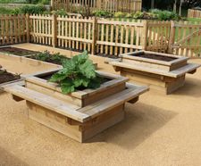 Sheldon Planter SPL316 - wooden planter with integrated bench seating