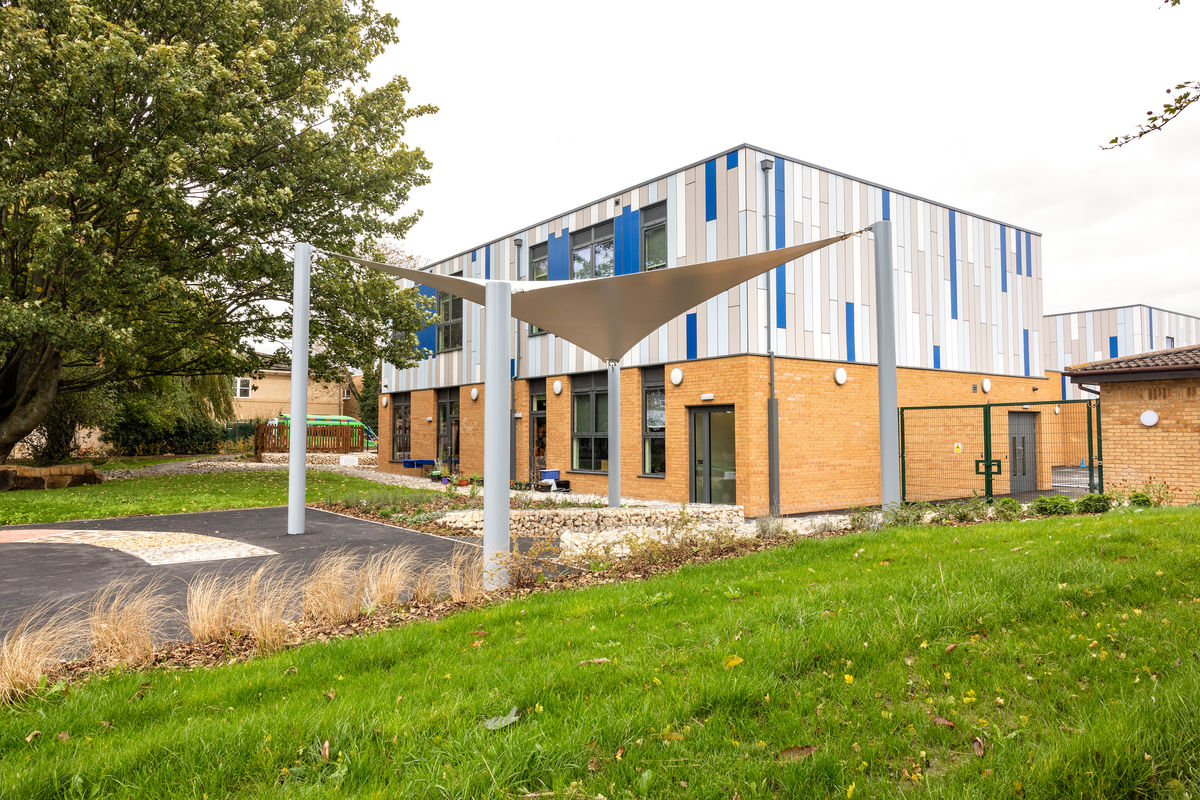 Images For Willoughby School, Bourne