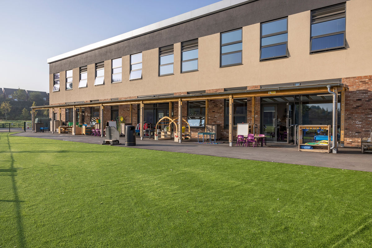 Loxdale Primary School, Wolverhampton Langley Design Street Furniture