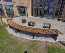 Picnic tables and outdoor seating - Cirencester College